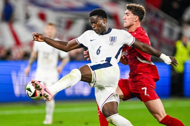 1718914160716053321.jpg 1718914150473.jpg